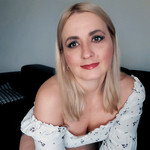 Maria, 48