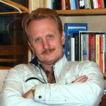 Michael, 69 (10 , 0 )